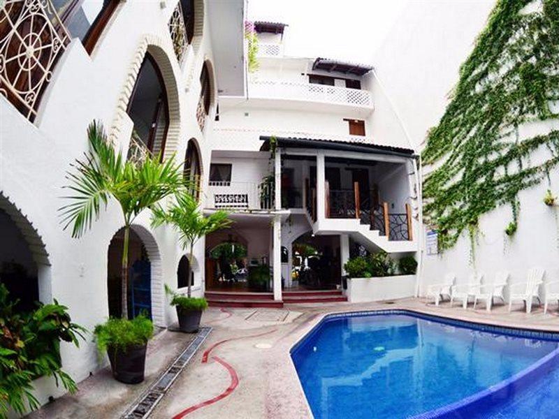 Hotel Hacienda De Vallarta Centro Пуэрто-Вальярта Экстерьер фото