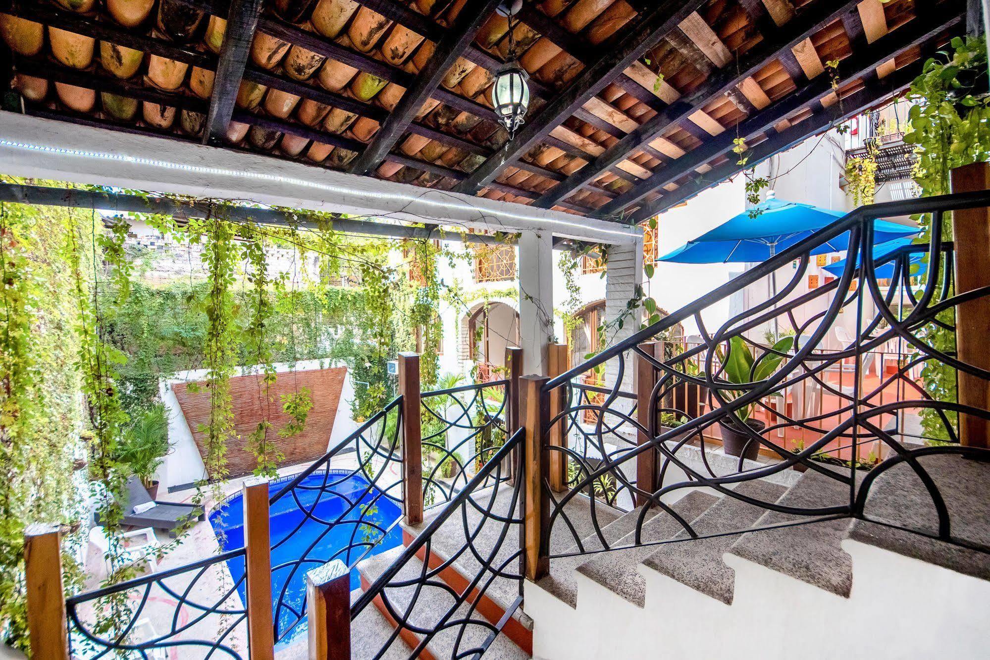 Hotel Hacienda De Vallarta Centro Пуэрто-Вальярта Экстерьер фото