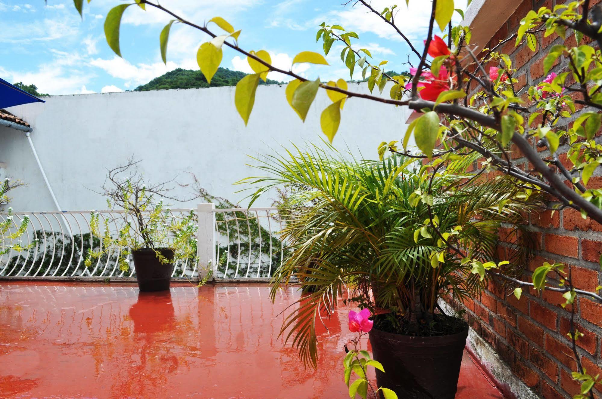 Hotel Hacienda De Vallarta Centro Пуэрто-Вальярта Экстерьер фото