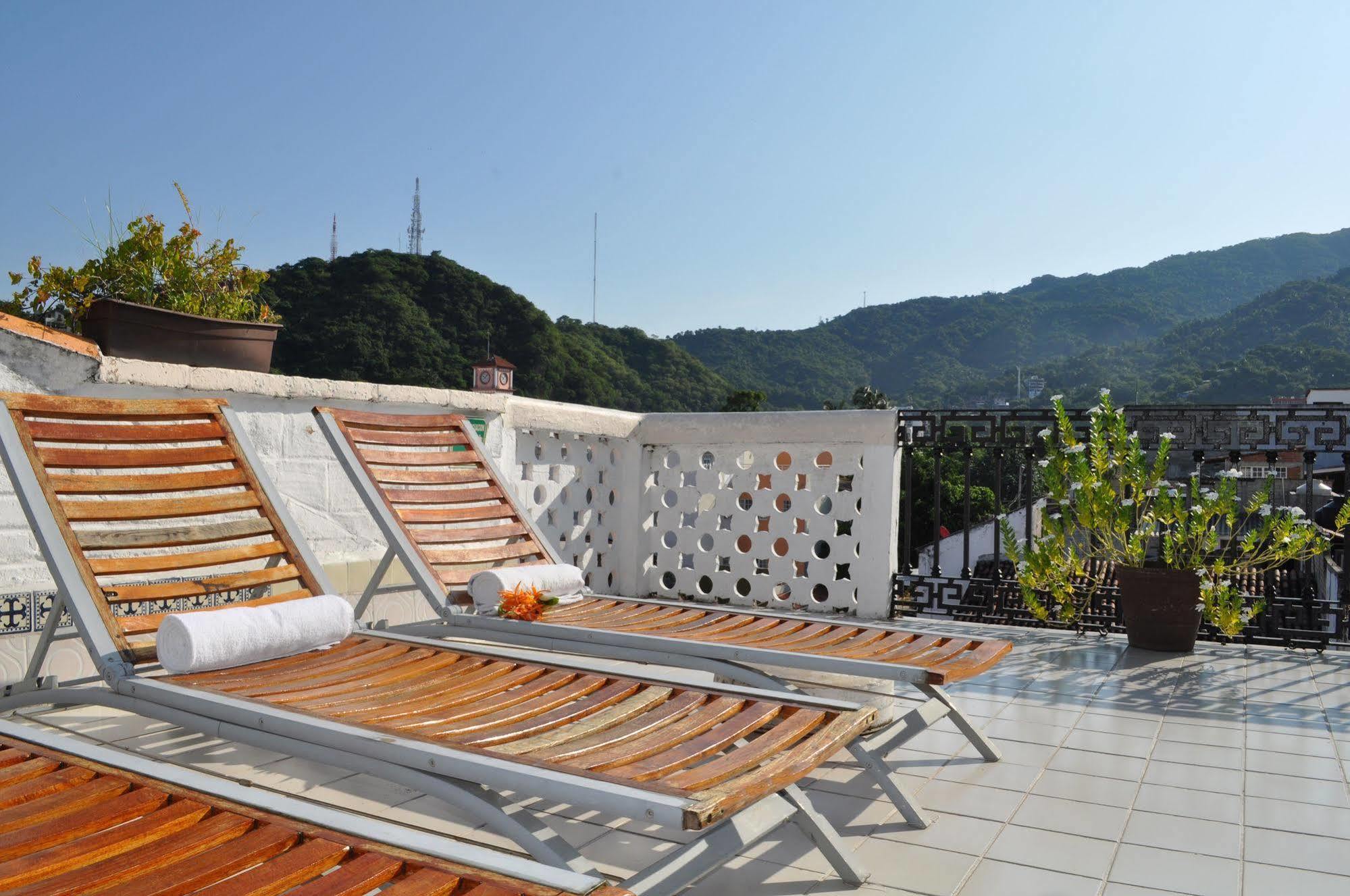 Hotel Hacienda De Vallarta Centro Пуэрто-Вальярта Экстерьер фото