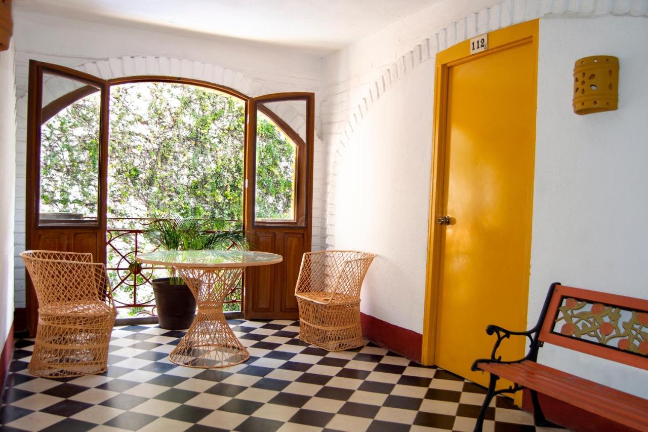 Hotel Hacienda De Vallarta Centro Пуэрто-Вальярта Экстерьер фото